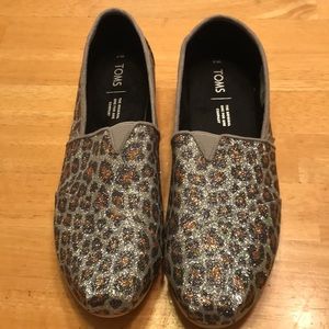 Sparkly Cheetah print Toms